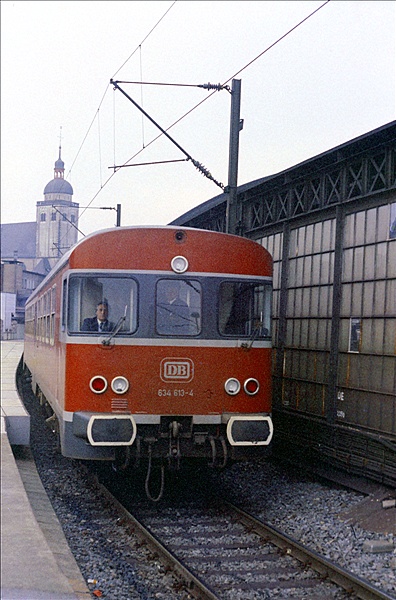 Foto:: DB 634 613-4 / Koeln / 20.11.1974 (Foto,Fotos,Bilder,Bild,)