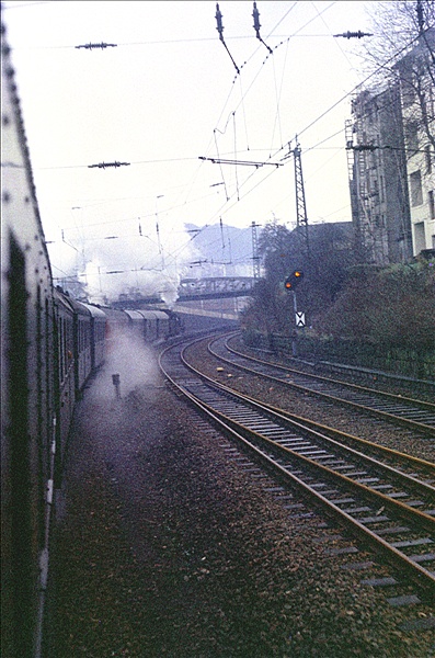 Foto:: EK 24 009 / Wuppertal-Vohwinkel / 01.12.1974 (Foto,Fotos,Bilder,Bild,)