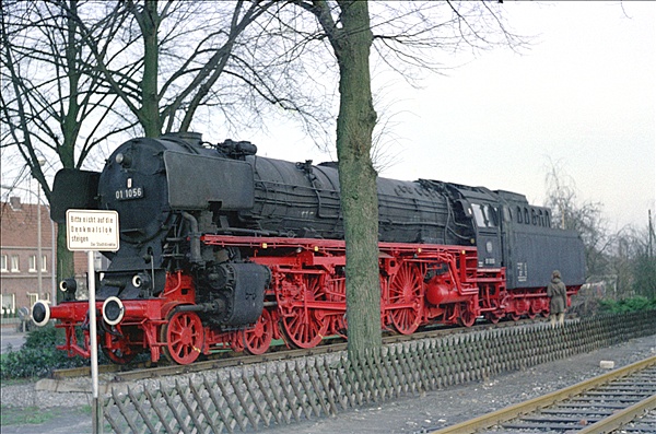 Foto:: DB 011 056-9 / Rheine / 13.01.1975 (Foto,Fotos,Bilder,Bild,)