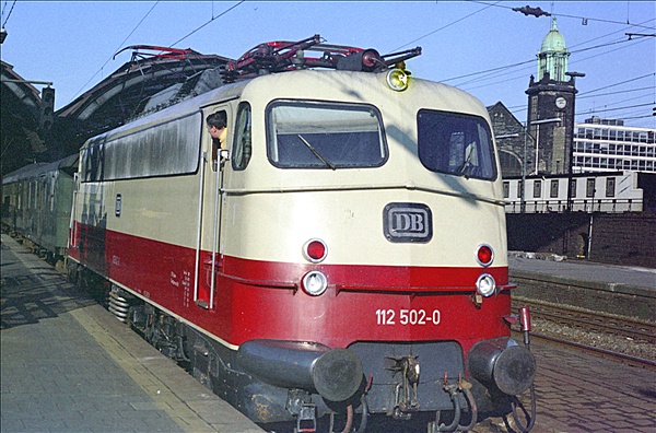 Foto:: DB 112 502-0 / Hagen / Februar 1975 (Foto,Fotos,Bilder,Bild,)