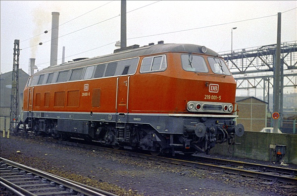 Foto:: DB 219 001-5 / Hagen / 11.03.1975 (Foto,Fotos,Bilder,Bild,)