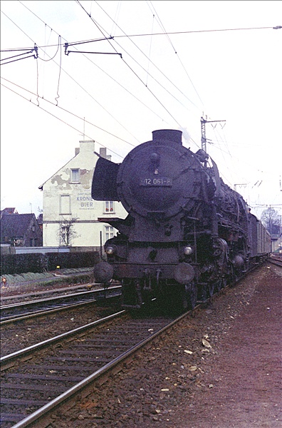 Foto:: DB 012 061-8 / Rheine / 08.04.1975 (Foto,Fotos,Bilder,Bild,)