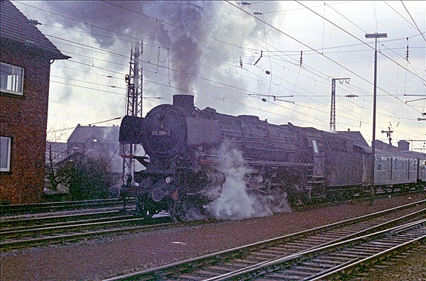 Foto:: DB 012 066-7 / Rheine / 08.04.1975 (Foto,Fotos,Bilder,Bild,)