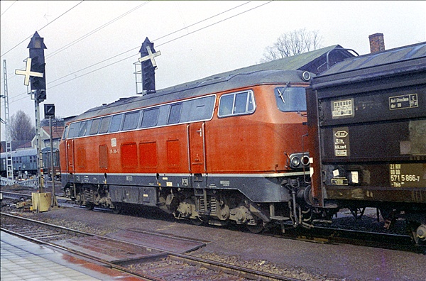 Foto:: DB 216 086-9 / Salzbergen / 08.04.1975 (Foto,Fotos,Bilder,Bild,)