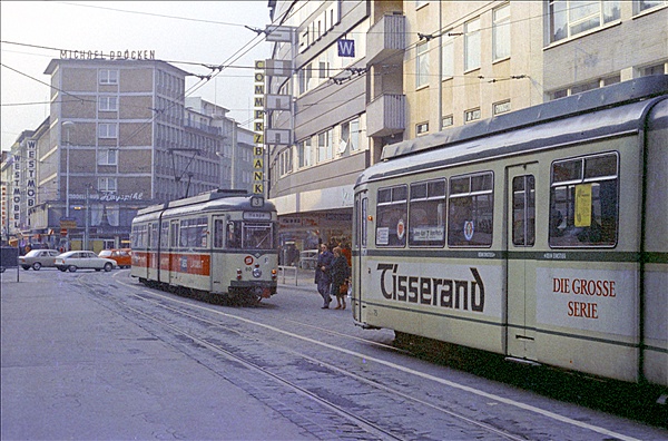 Foto:: HST 80 + HST 75 / Hagen / 09.04.1975 (Foto,Fotos,Bilder,Bild,)