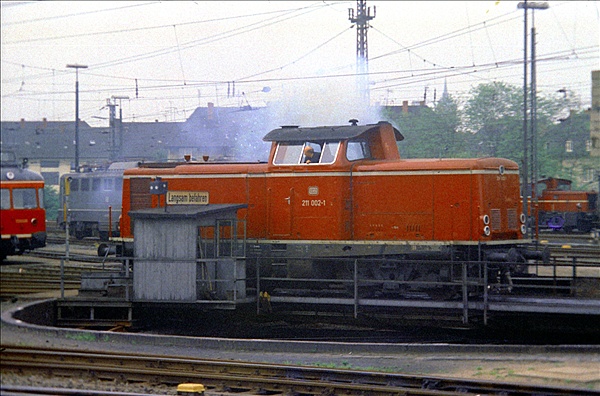 Foto:: DB 211 002-1 / Muenster / 20.05.1975 (Foto,Fotos,Bilder,Bild,)