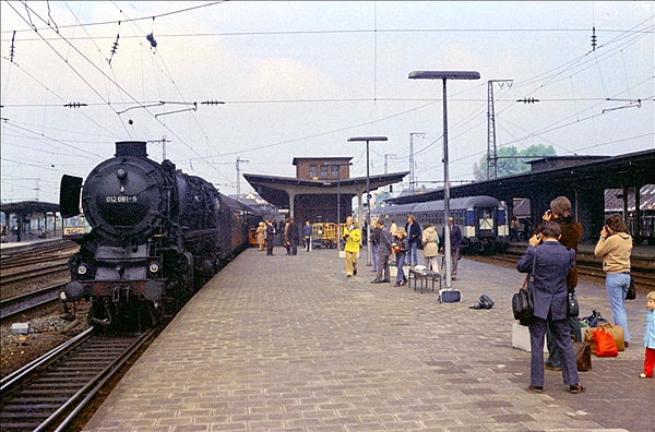 Foto:: DB 012 081-6 / Rheine / 20.05.1975 (Foto,Fotos,Bilder,Bild,)