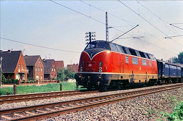 Foto:: DB 220 / Rheine/ 20.05.1975 (Foto,Fotos,Bilder,Bild,)
