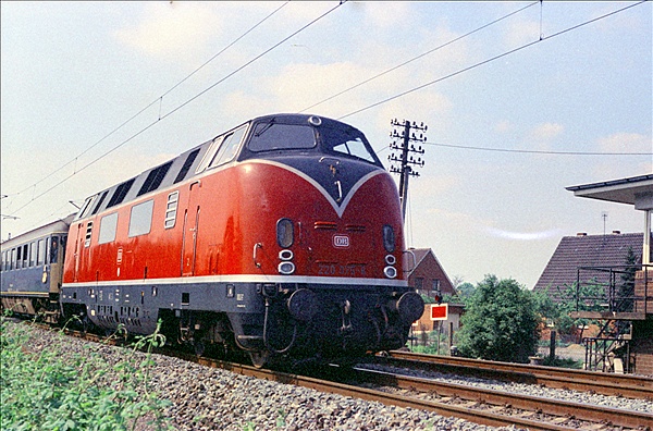 Foto:: DB 220 075-6 / Rheine / 20.05.1975 (Foto,Fotos,Bilder,Bild,)
