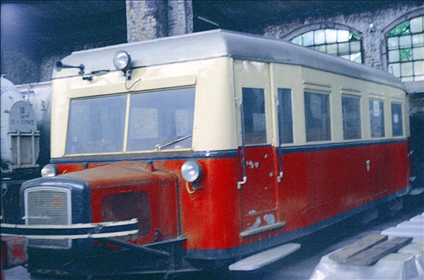 Foto:: Wismarer Schienenbus / Wuppertal / 21.06.1975 (Foto,Fotos,Bilder,Bild,)