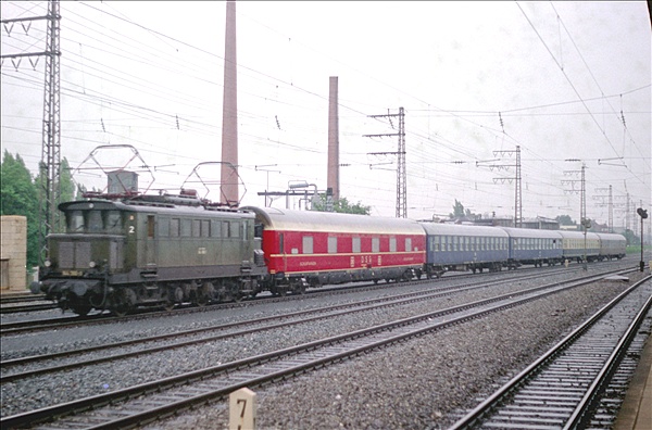 Foto:: DB 144 060-1 / Muenchen / 24.07.1975 (Foto,Fotos,Bilder,Bild,)