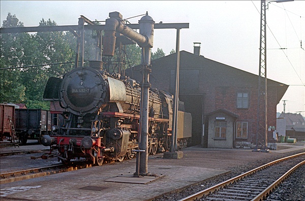 Foto:: DB 044 492-7 / Altenbeken / 26.08.1975 (Foto,Fotos,Bilder,Bild,)