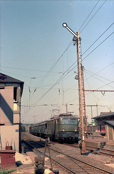 Foto:: DB 140 570-3 / Hagen / 28.08.1975 (Foto,Fotos,Bilder,Bild,)