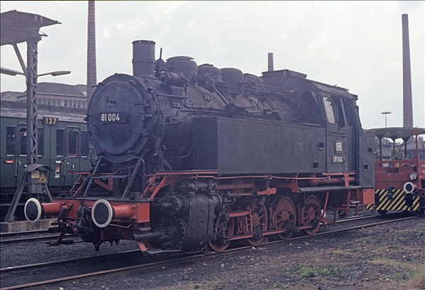 Foto:: 81 004 / Bochum-Dahlhausen / 07.09.1975 (Foto,Fotos,Bilder,Bild,)