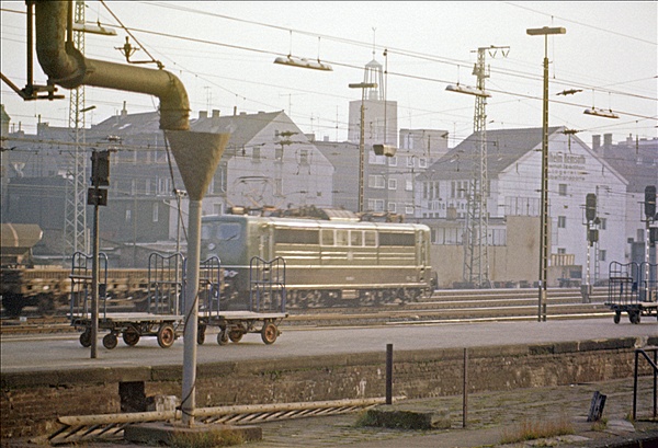 Foto:: DB 151 / Hagen / Dezember 1975 (Foto,Fotos,Bilder,Bild,)