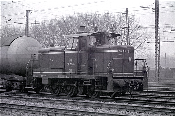 Foto:: DB 261 731-4 / Gelsenkirchen / Dezember 1975 (Foto,Fotos,Bilder,Bild,)