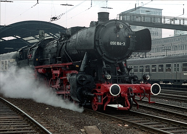 Foto:: DB 050 164-3 Dampflokabschied / Aachen / 04.04.1976 (Foto,Fotos,Bilder,Bild,)