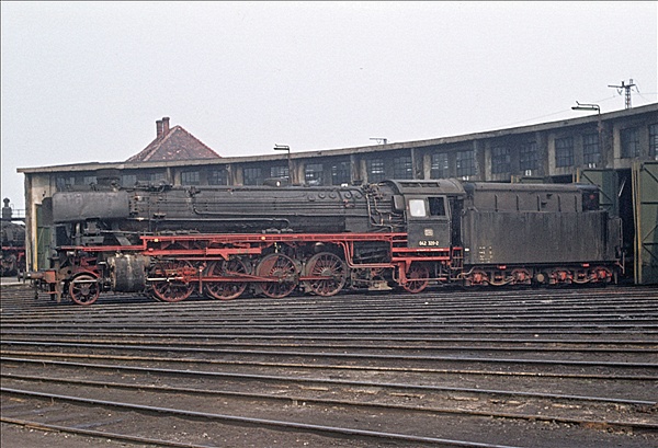 Foto:: DB 042 320-2 / Rheine / 15.04.1976 (Foto,Fotos,Bilder,Bild,)
