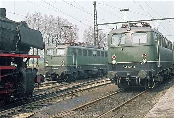 Foto:: DB 043 636-0 + DB 140 630-5 + DB 140 661-0 / Rheine / 15.04.1976 (Foto,Fotos,Bilder,Bild,)