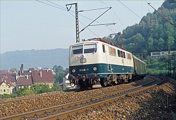 Foto:: DB 111 045-1 / Goeppingen / 07.08.1976 (Foto,Fotos,Bilder,Bild,)