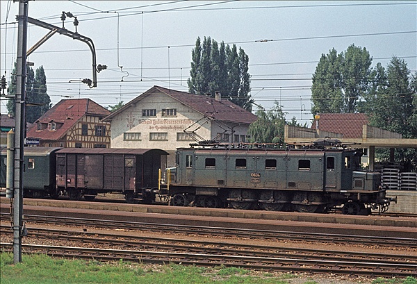 Foto:: SBB Ae 3/6 10634 / Rheinfeldenl / 13.08.1976 (Foto,Fotos,Bilder,Bild,)