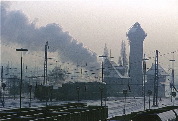 Foto:: DB 044 556-9 / Duisburg / 28.12.1976 (Foto,Fotos,Bilder,Bild,)