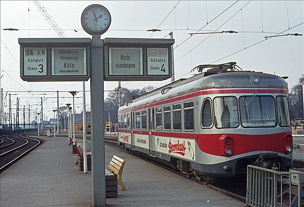 Foto:: KBE ET 204 / Bonn / 27.02.1977 (Foto,Fotos,Bilder,Bild,)