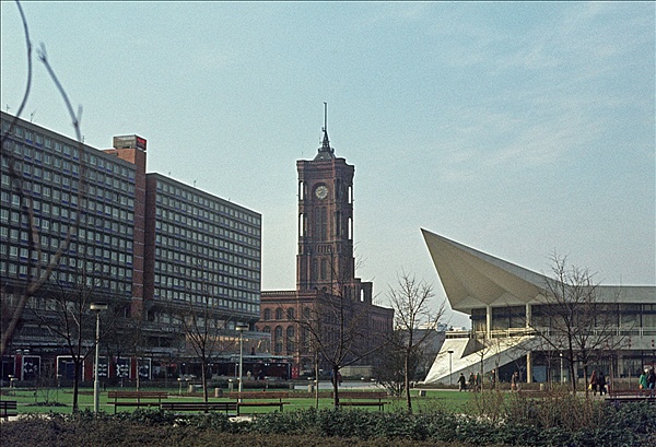 Foto:: Rotes Rathaus / Berlin /  09.04.1977 (Foto,Fotos,Bilder,Bild,)