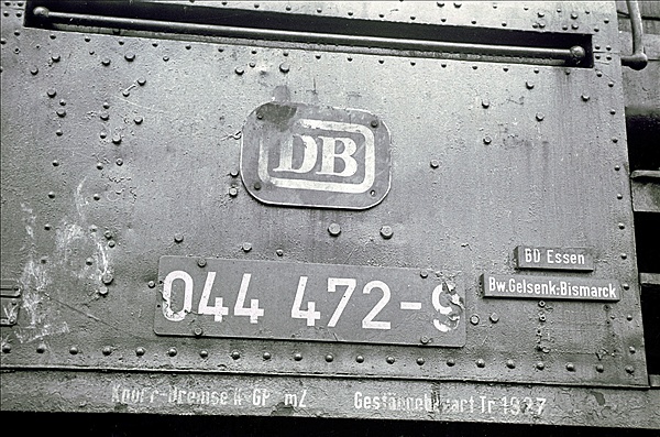 Foto:: DB 044 472-9 / Gelsenkirchen / 19.05.1977 (Foto,Fotos,Bilder,Bild,)