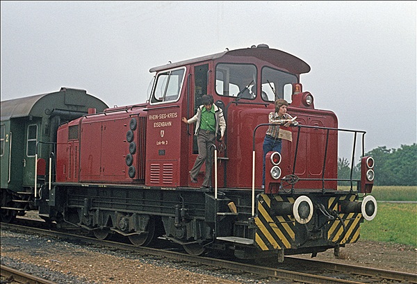 Foto:: Lok 3 Rhein-Sieg-Kreis Eisenbahn / Troisdorf / 05.06.1977 (Foto,Fotos,Bilder,Bild,)