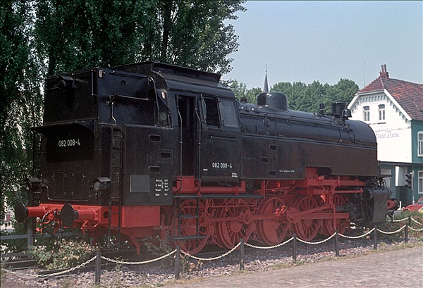 Foto:: DB 082 008-4 / Lingen / 04.07.1977 (Foto,Fotos,Bilder,Bild,)