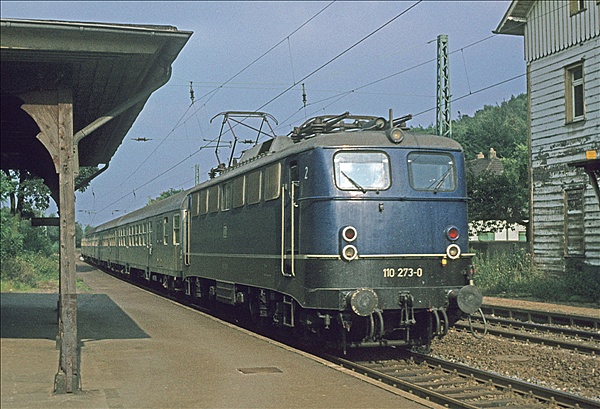 Foto:: DB 110 273-0 / Gevelsberg / September 1977 (Foto,Fotos,Bilder,Bild,)