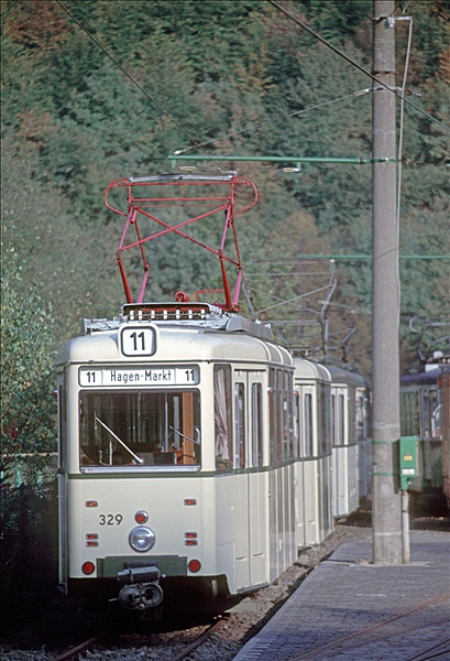 Foto:: HST 329 + HST 131 / Wuppertal / 16.10.1977 (Foto,Fotos,Bilder,Bild,)
