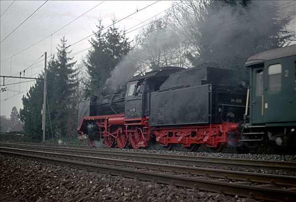 Foto:: EK 24 009 / Weinfelden / 26.12.1977 (Foto,Fotos,Bilder,Bild,)