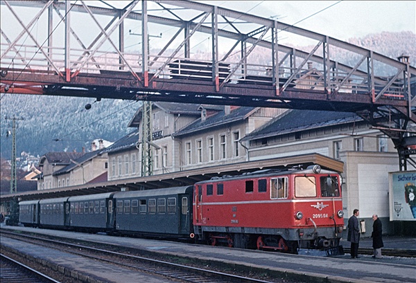 Foto:: OeBB 2095.04 / Bregenz / 29.12. 1977 (Foto,Fotos,Bilder,Bild,)