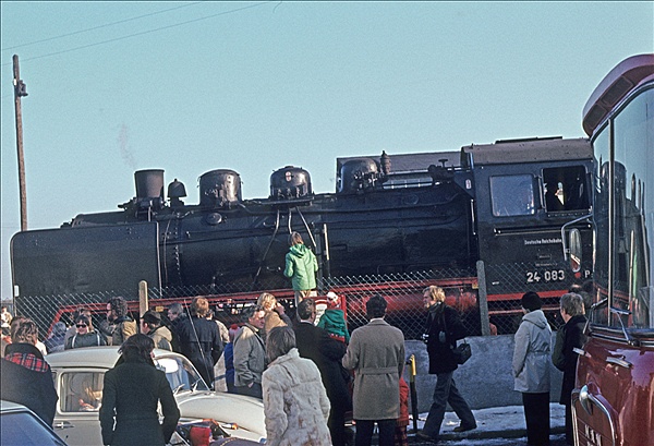 Foto:: EK 24 083 / Sonderfahrt Muenster - Brilon Stadt / 15.01.1978 (Foto,Fotos,Bilder,Bild,)