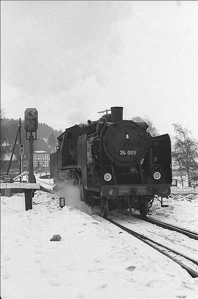 Foto:: EK 24 009 / Sonderfahrt Muenster - Heidberg/Ruethen / 28.01.1979 (Foto,Fotos,Bilder,Bild,)