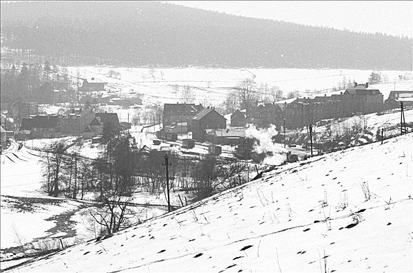 Foto:: Bahnhofsblick / Joehstadt / 10.04.1979 (Foto,Fotos,Bilder,Bild,)