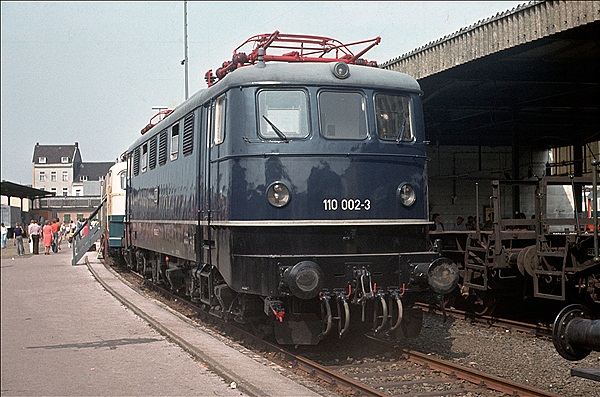 Foto:: DB 110 002-3 / Wuppertal / 09.06.1979 (Foto,Fotos,Bilder,Bild,)