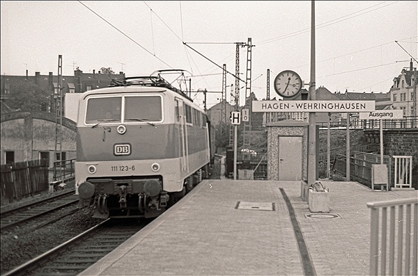 Foto:: DB 111 123-6 / Hagen / 20.10.1979 (Foto,Fotos,Bilder,Bild,)