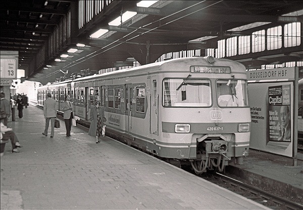 Foto:: DB 420 637-1 / Duesseldorf / 20.10.1979 (Foto,Fotos,Bilder,Bild,)