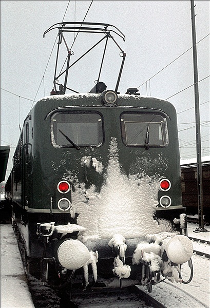 Foto:: DB 141 037-2 / Rosenheim / 29.12.1979 (Foto,Fotos,Bilder,Bild,)