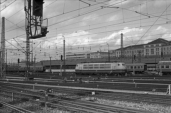 Foto:: DB 103 218-4 / Muenchen / 16.02.1980 (Foto,Fotos,Bilder,Bild,)