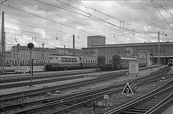 Foto:: DB 103 134-3 / Muenchen / 16.02.1980 (Foto,Fotos,Bilder,Bild,)