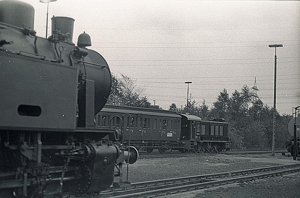 Foto:: Lok 5 Hespertalbahn + V 36 204 / Bochum / 23.08.1980 (Foto,Fotos,Bilder,Bild,)