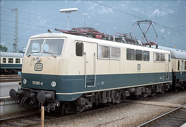 Foto:: DB 111 001-4 / Garmisch-Partenkirchen / 09.09.1980 (Foto,Fotos,Bilder,Bild,)