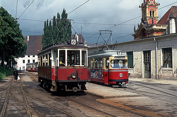 Foto:: IVB 2 + IVB 61 / Innsbruck / 10.09.1980 (Foto,Fotos,Bilder,Bild,)