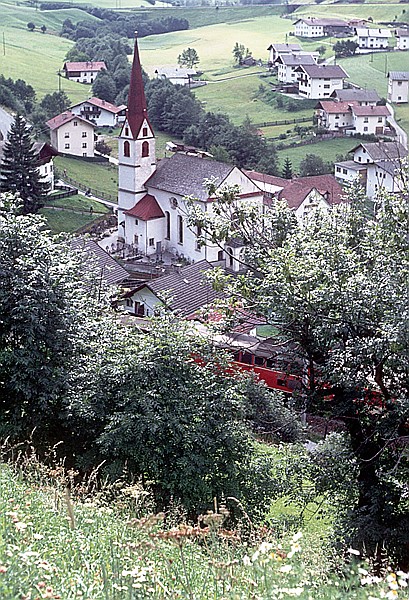 Foto:: OeBB 1042 / St. Jodok am Brenner / 10.09.1980 (Foto,Fotos,Bilder,Bild,)