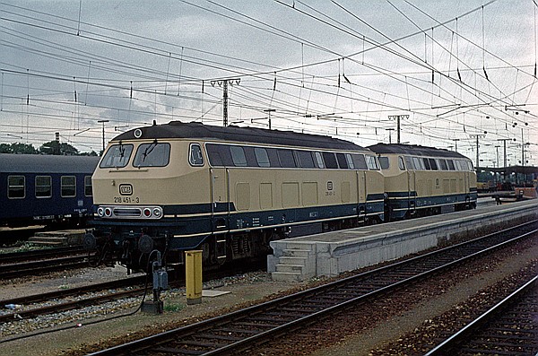 Foto:: DB 218 451-3 / Augsburg / 11.09.1980 (Foto,Fotos,Bilder,Bild,)