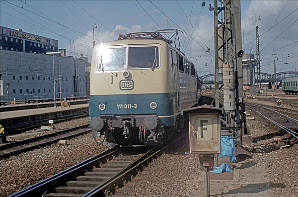 Foto:: DB 111 011-3 / Muenchen / 13.09.1980 (Foto,Fotos,Bilder,Bild,)